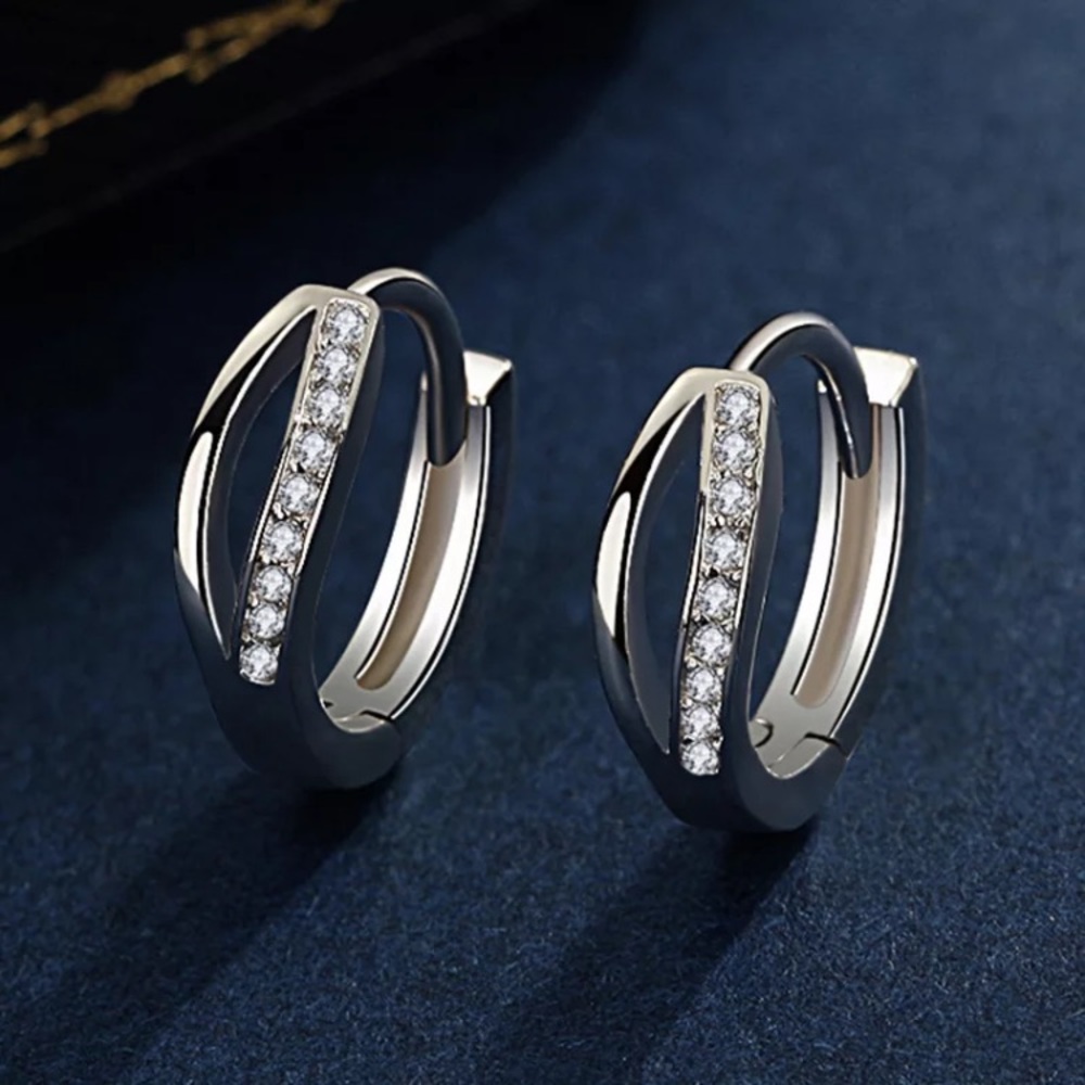 🌟 Sterling Silver 925 Huggie Hoop Diamond Earrings